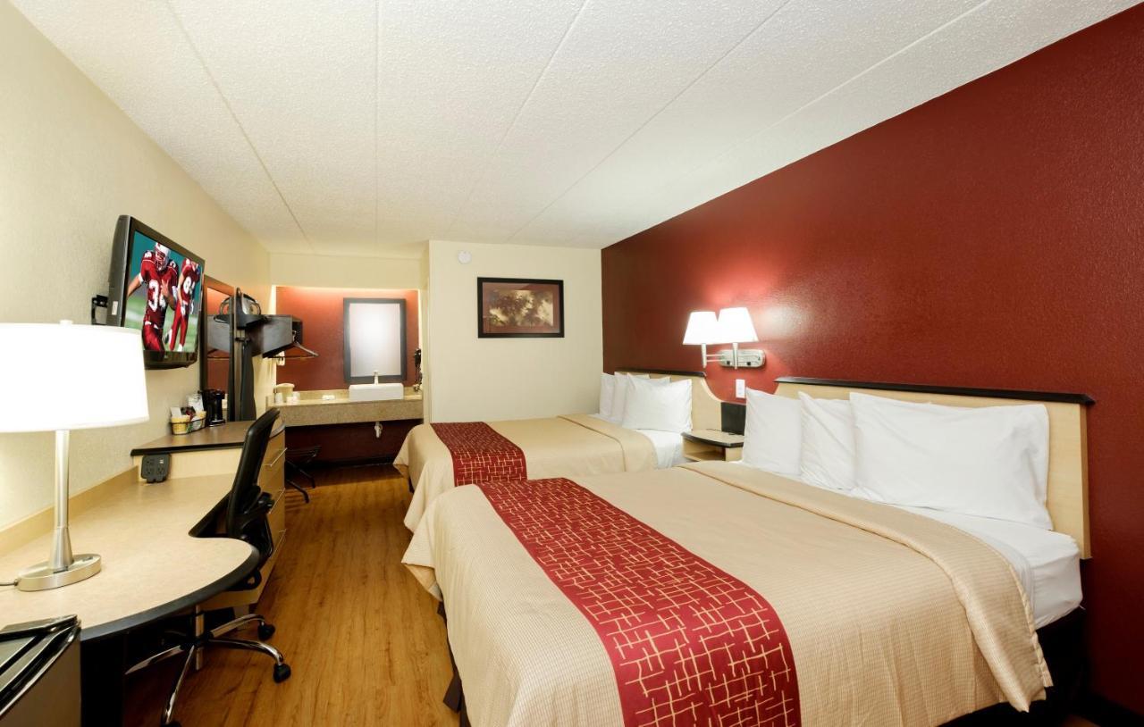 Red Roof Inn Columbus West - Hilliard New Rome Exterior photo