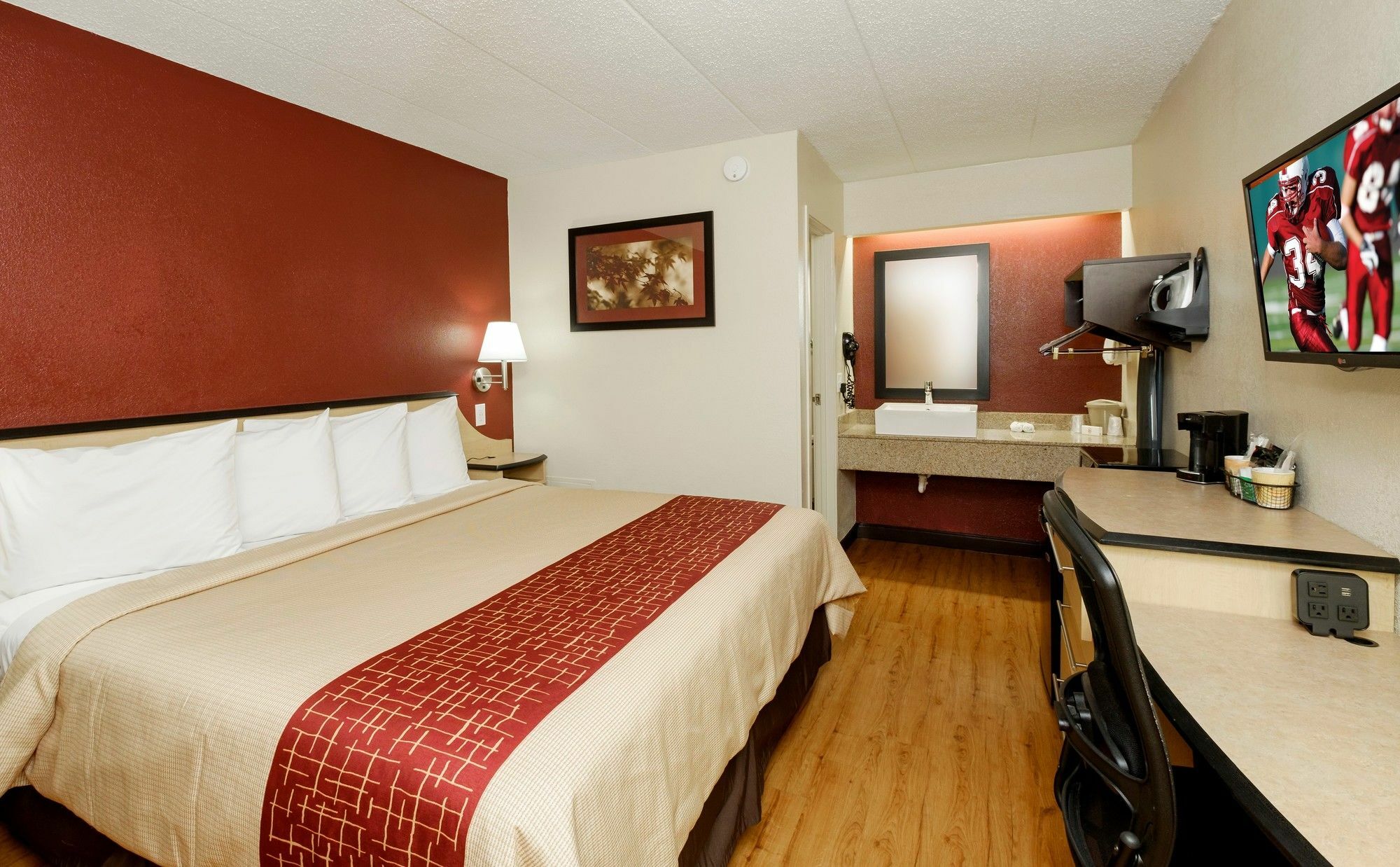 Red Roof Inn Columbus West - Hilliard New Rome Exterior photo
